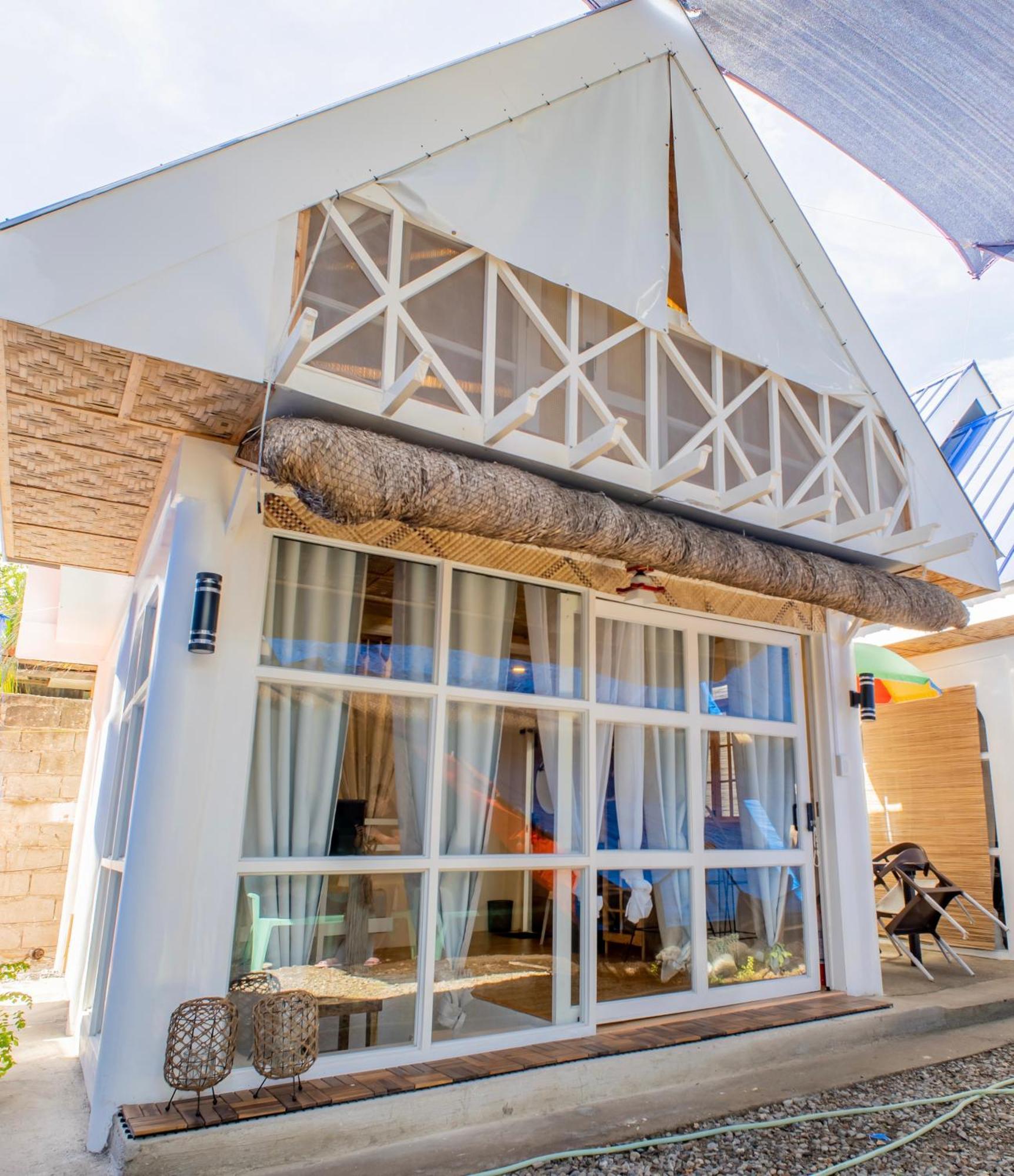 Hayya Hayya Villas Ocoy 外观 照片